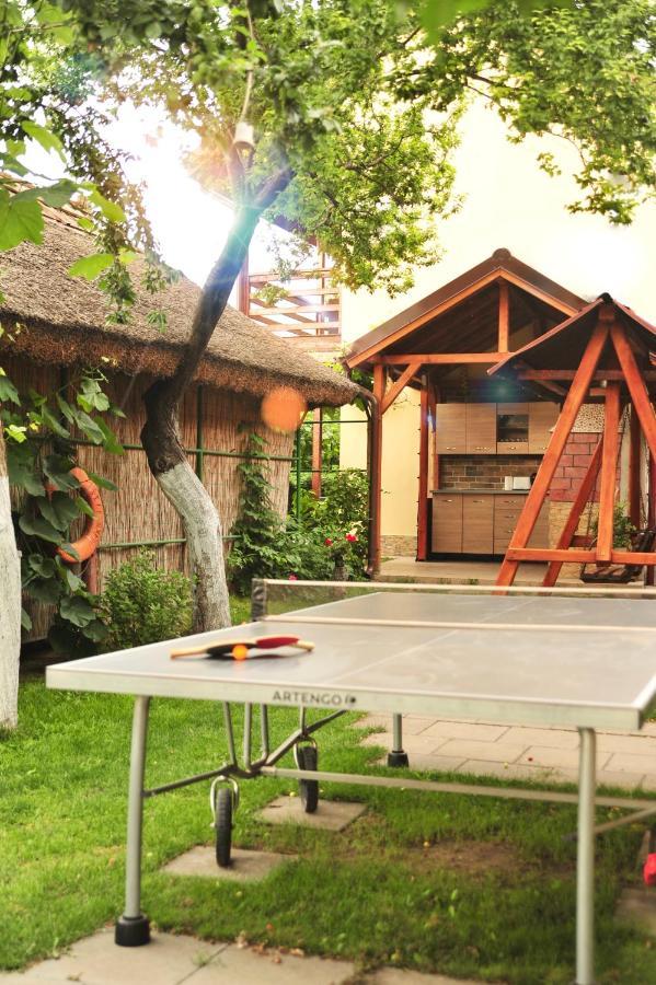 Casa Boby Hotel Murighiol Bagian luar foto
